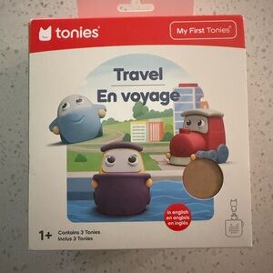 Tonie travel only boat, NEW with box